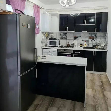 Langa Mare * Năvodari